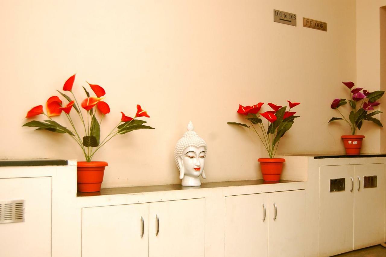 Star Residency Hotel Tiruchirappalli Exterior photo